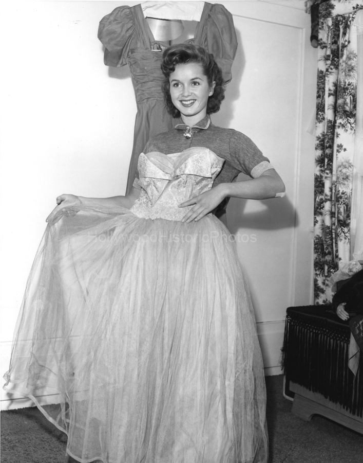 Debbie Reynolds 1953 WM.jpg